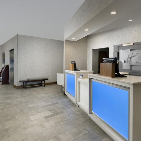 Holiday Inn Express Baltimore At The Stadiums By Ihg Exterior foto