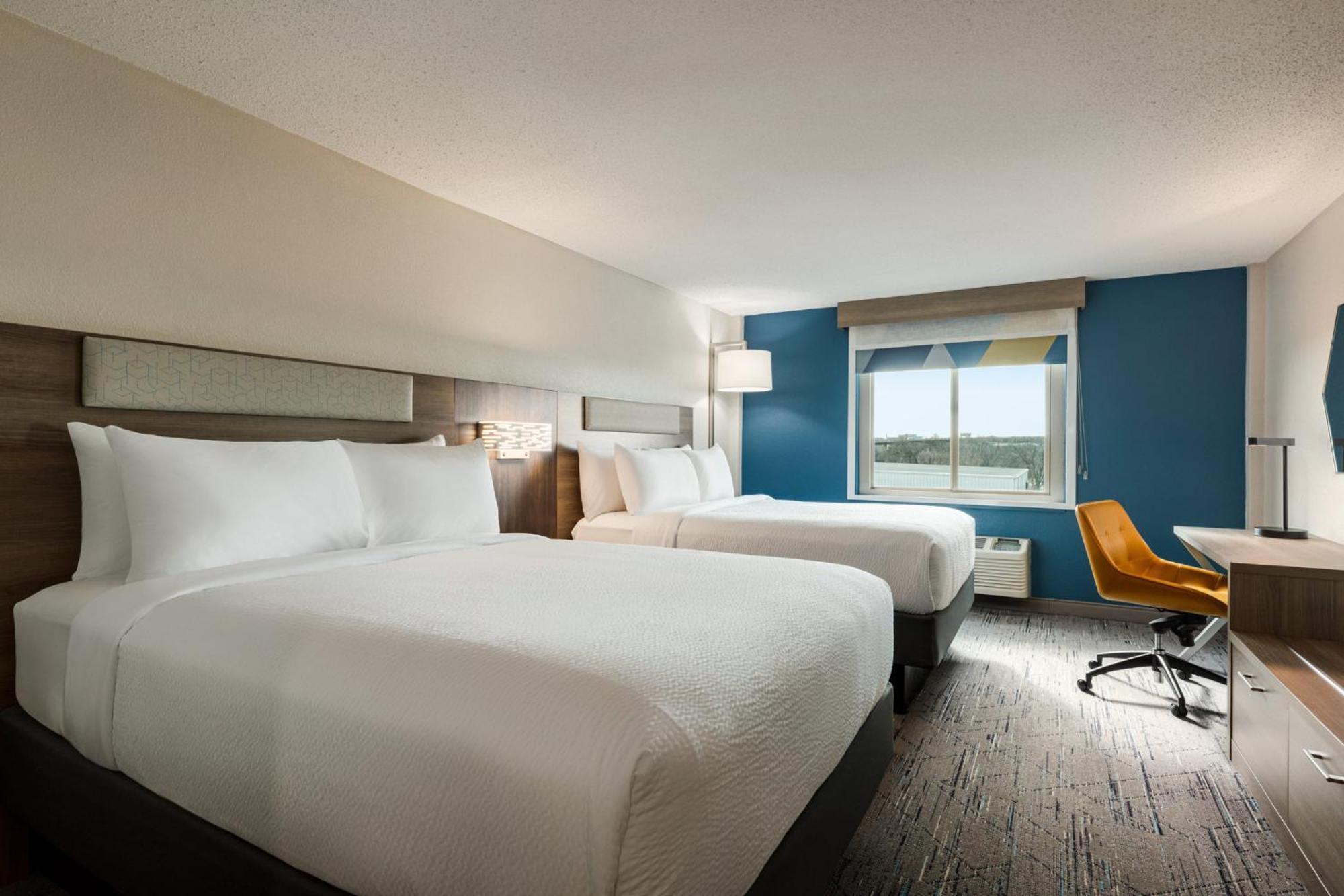 Holiday Inn Express Baltimore At The Stadiums By Ihg Exterior foto
